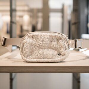 Lululemon Athletica Beige Fleece Belt Bag